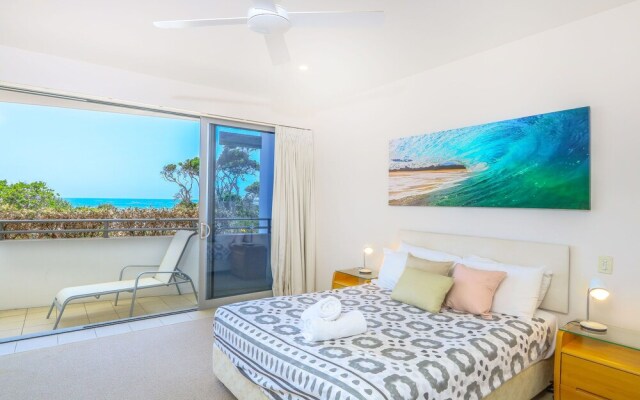 Azura Ocean View Holiday Apartment