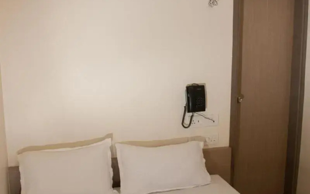 City Hotel