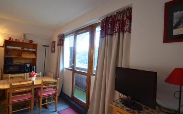 Apartment Studio cabine au pied des pistes aux ménuires