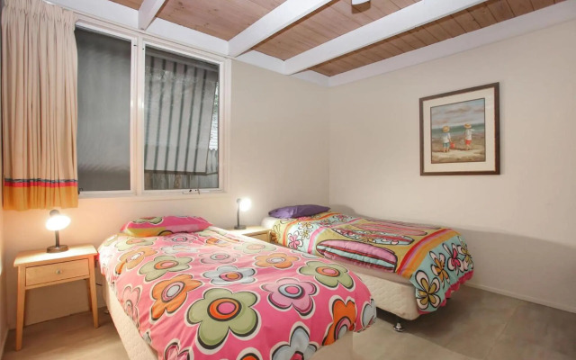 Large 4 Bedroom Home - Pet Friendly