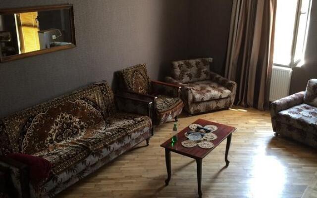 ES Hotel