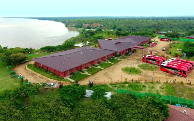 Royal Emerald River View Resort
