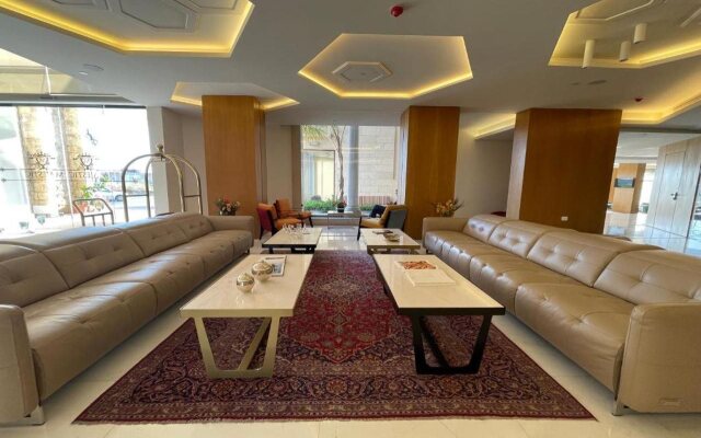 Majestic Byblos Grand Hotel