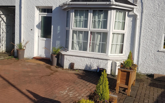 Oxford City Guest House