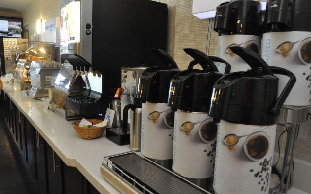 Holiday Inn Express Hotel & Suites Barrie by IHG