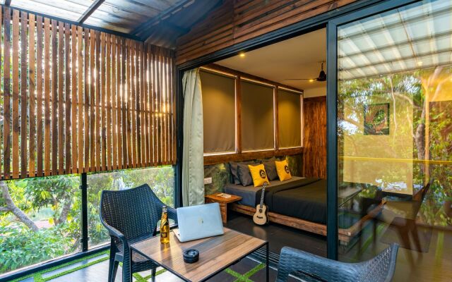 The Hosteller Goa, Arpora