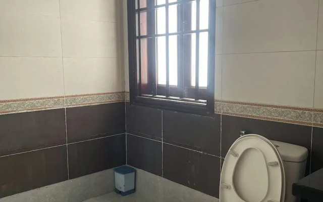 Hoa Sen Hotel