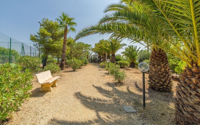 Baia Renella Residence