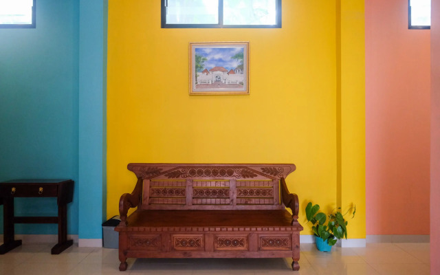Sans Hotel Kumbang Yogyakarta by RedDoorz