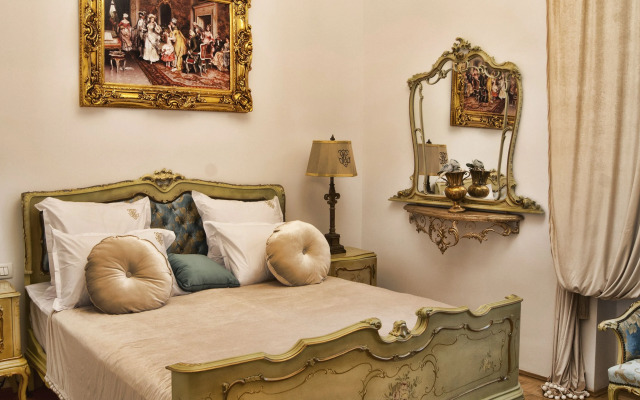 Conacul Coroanei Luxury Boutique Hotel