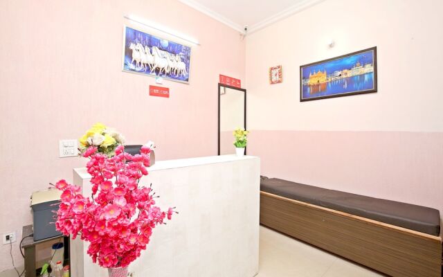OYO 16697 Hotel Randhawa