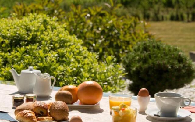 Pey La Tour - Logis Hôtels & restaurant