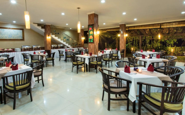 Puri Saron Hotel Baruna Beach Cottages