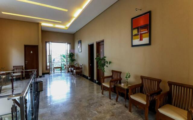 Omahqu Guest House