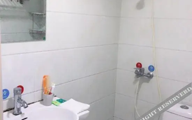 Baoying Jiexing Guest House