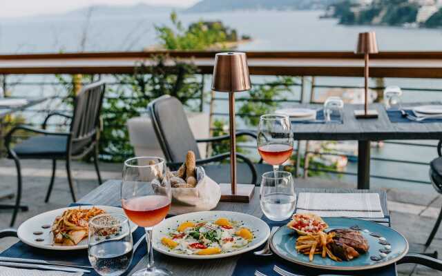 Corfu Holiday Palace Hotel