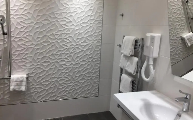 Hotel Ambassador