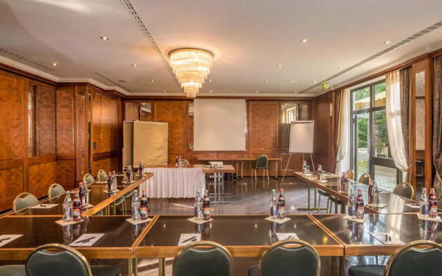 Hotel am Schlosspark &  Gasthof Neuwirt