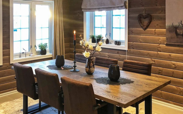 8 Person Holiday Home in Osen