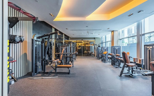 Luxury 2 Bed Home with Maid DIFC