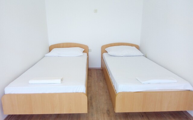 Sea Turtle Apartments