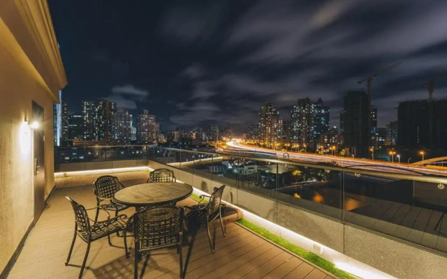 Atour Hotel Shanghai Jing'an Natural History Museum