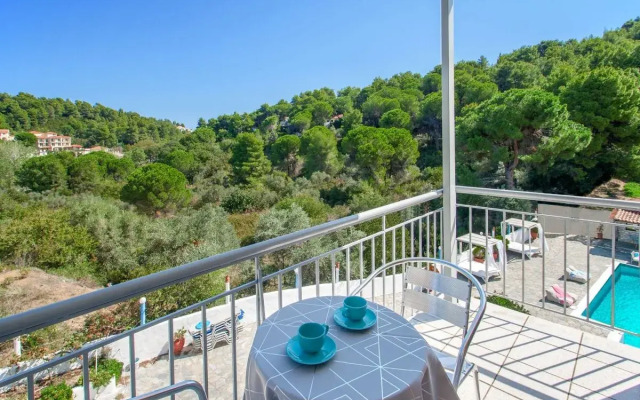 Angelos Sea Side