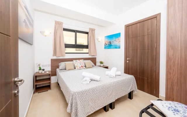 Islet Seafront Apartment Corner Terrace