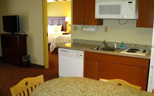 Hampton Inn & Suites Williamsburg-Richmond Rd.