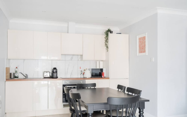 Stylish 2 Bedroom Flat in Dublin