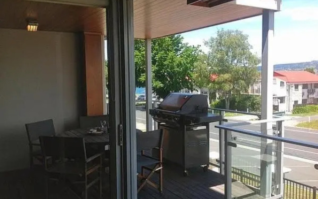 Taupo Vista - Taupo Apartment