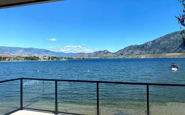 Richter Pass Beach Resort