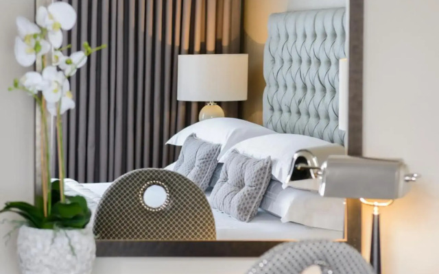 Killarney Oaks Hotel