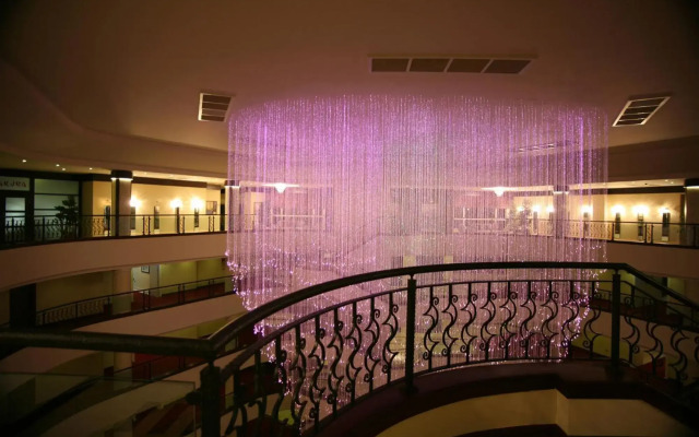 Goldcity Hotel