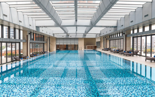 Pullman Haining