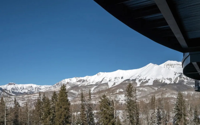Bear Creek Lodge 309a 1 Bedroom Condo by Alpine Lodging Telluride