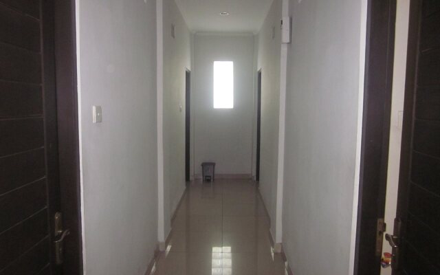 OYO 3156 Hotel Warta Dua