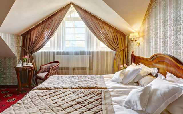 Гостиница «Атлас Делюкс»