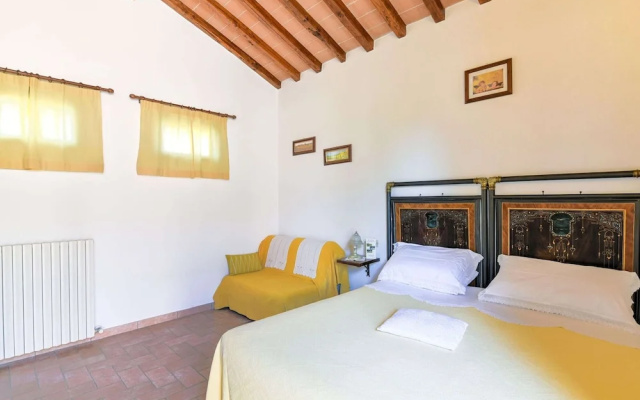 Holiday Home in Tuscany With Pool