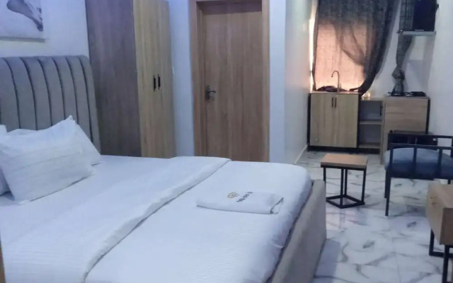 Hotel Padelia and Apartment