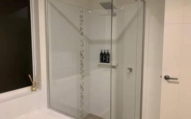 Sandpiper Island Tranquil Waterfront Views & Jetty