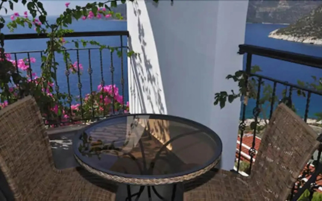 Kalamar Hotel