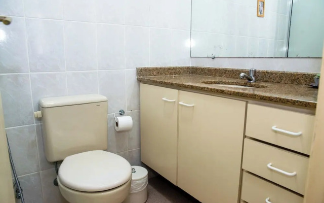 Cobertura com Churrasq e Piscina a 250m da Praia