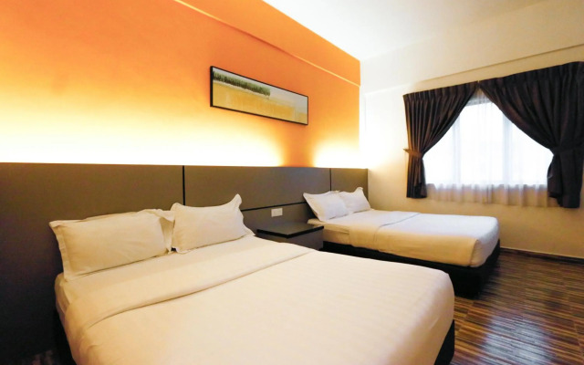 Travelland Hotel