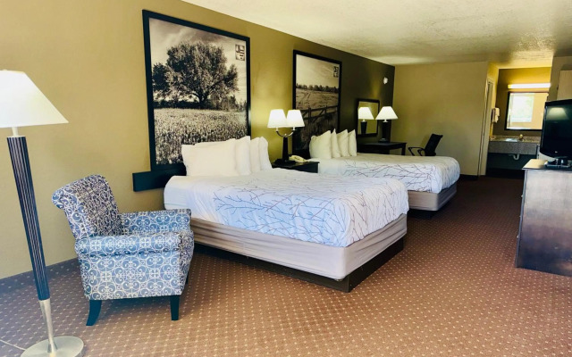 Hill Country Inn & Suites - New Braunfels / Gruene