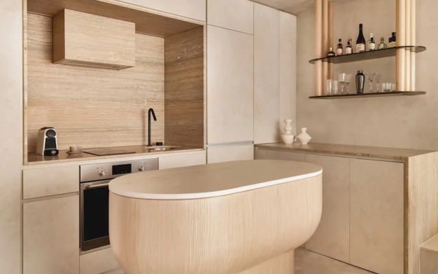 Mondrian Gold Coast
