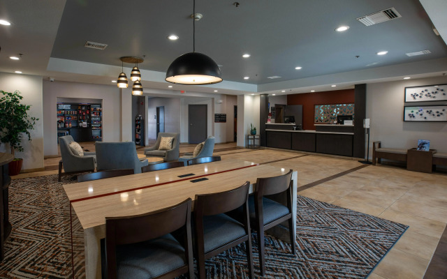 Candlewood Suites Saint Joseph