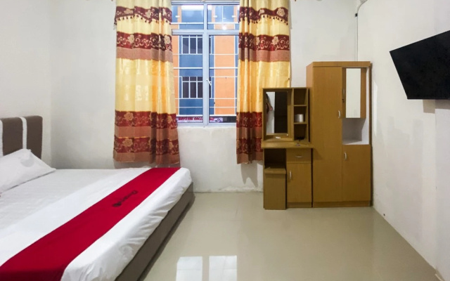 RedDoorz near BCS Mall @ Penuin – Guest Rooms – Batam