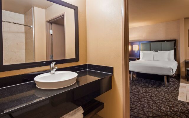 Best Western Plus Oceanside Palms Hotel