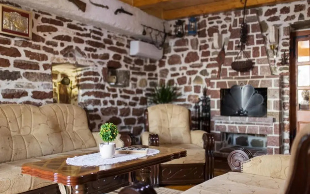 Old Stone House Villas